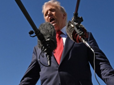 Трамп заявив про секретну зброю, якою володіють США