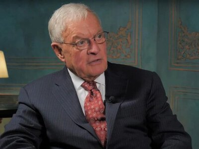 Келлог у Давосі: Україна не має поступитися Донбасом