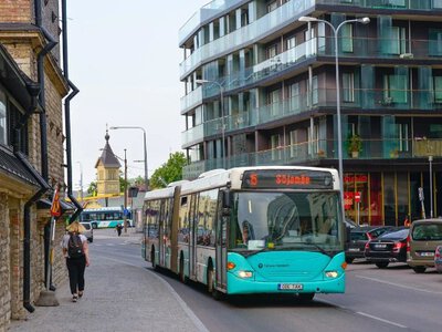 Чому Житомир позбувається автобусів?