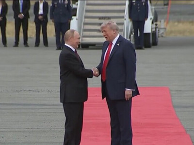 Вимоги росії на переговорах стали впевненіші через розрив Трампа із союзниками і претензії на Гренландію