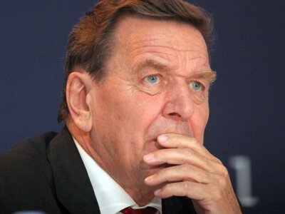 Це не країна варварів: ексканцлер Німеччини закликав купувати енергію у Росії