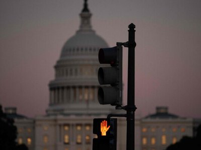 США на порозі нового шатдауну через вбивство протестувальника у Міннесоті