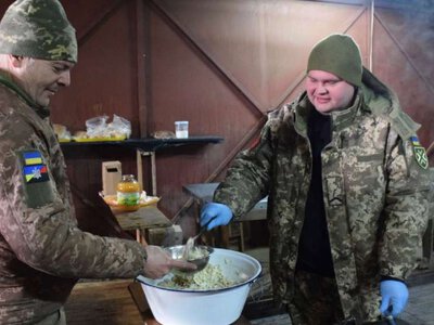Нагодувати смачно - це теж частина оборони: що розповів кухар бригади