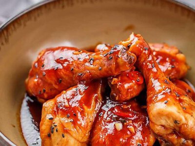 Цей маринад змінить вашу вечерю: курка готова за 15 хвилин