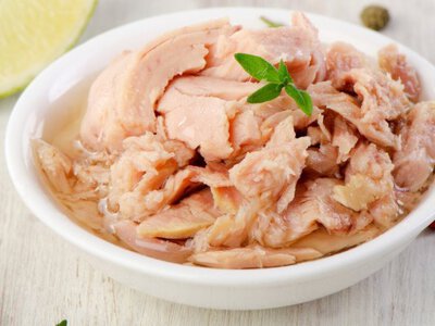 Тунець у власному соку: рецепт, який змінить ваші обіди