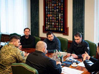 Тристоронні переговори про закінчення війни продовжаться цього тижня – Зеленський