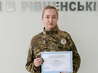 Після втрати — в його підрозділ: дружина загиблого вибухотехніка долучилася до поліції