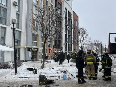 Воєнний кореспондент «Радіо Свобода» врятував 4-річну дівчинку з пожежі на Київщині після влучання російського дрона