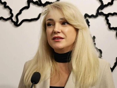 Скандальні відрядження львівської чиновниці: звідки гроші на елітні поїздки?