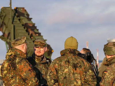  У Bloomberg розповіли, чи зможе Європа захистити себе, якщо США вийдуть з НАТО 