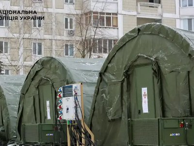 Поліція та ДСНС на варті: як працюють мобільні пункти допомоги у Деснянському районі