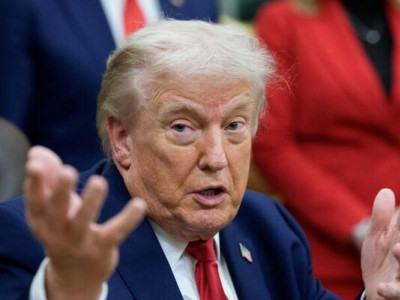 Трамп хоче відсудити у свого мінфіну $10 млрд. Чому?