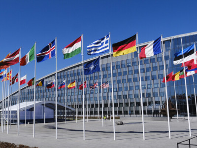 Глава Пентагону не приїде на зустріч НАТО: ЗМІ