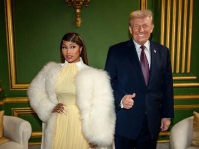 Реперка Нікі Мінаж похизувалася «золотою візою» США за $1 млн