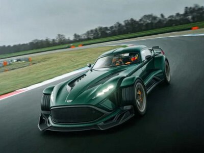 Виклик Bugatti? У Нідерландах з'явився спорткар, що ламає уяву