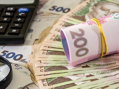 Середня зарплата в Україні перевищила 30 тисяч: де платять найбільше