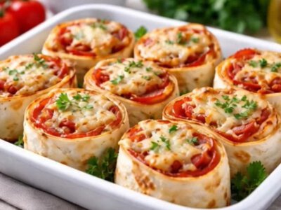 Цю піцу готують без тіста — ледачий рецепт, який зриває нерви кухарям