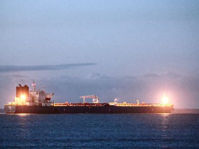 Велика Британія оголосила боротьбу з тіньовим флотом РФ, яка не блокує рух через Ла-Манш