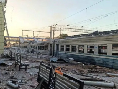 Росія вдарила по залізничній станції Синельникове