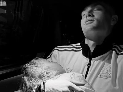 Милота. Дружина Довбика зачарувала соцмережі неймовірно ніжним відео чоловіка з їхньою донькою