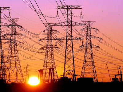 Шмигаль назвав причину каскадного знеструмлення України