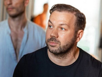 Андре Тан повідомив про важку втрату бабусі й показав рідкісні фото з нею: Війна вбила її