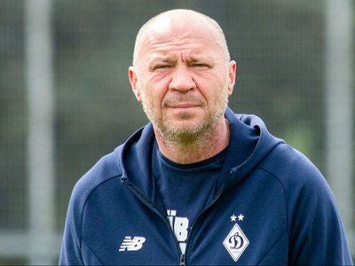 Тренер жіночої збірної України з футболу несподівано заявив про відхід: хто його замінить