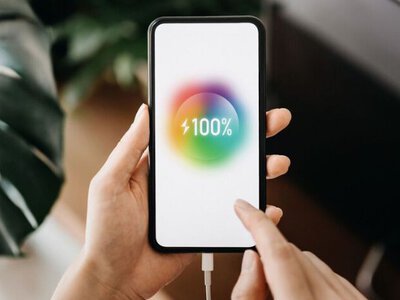 Батарея смартфона триматиметься вдвічі довше: як це зробити