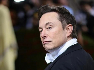 У Франції прийшли з обшуками до офісу компанії X, Маска викликали на допит