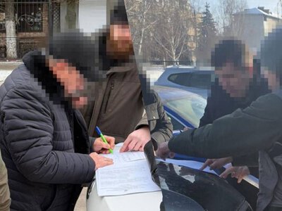 Оборудки із землею на понад 30 мільйонів: нардепа та інших чиновників викрили на корупції