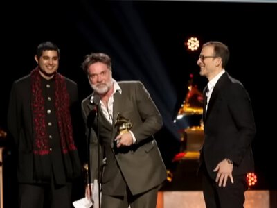 Далай-лама отримав премію «Греммі»: Китай називає це політичним трюком (ВІДЕО)