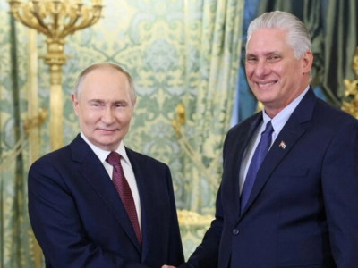 росія планує продовжувати поставки нафти на Кубу всупереч нафтовій блокаді Трампа