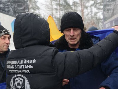 Відбувся обмін полоненими: додому повернулося 157 українців