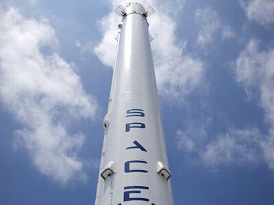 SpaceX запідозрили у таємному продажу акцій інвесторам Китаю