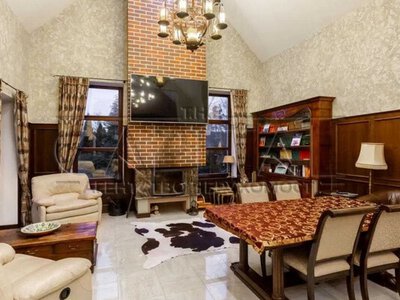 Втеча з крижаного Києва: передмістя не витримує напливу орендарів