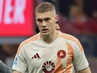 Рома ухвалила рішення. Травмований Довбик дізнався вердикт клубу