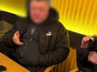 Правоохоронці затримали посадовця КМДА на хабарі в 1,2 млн гривень