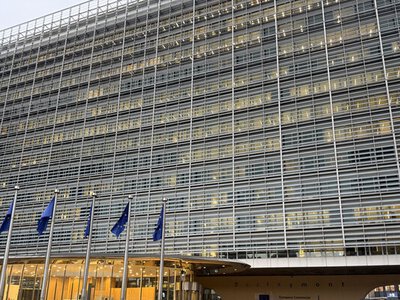 Нафта, банки та торгівля: Єврокомісія представила 20-й пакет санкцій проти Росії