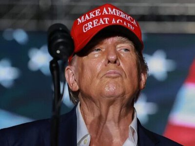 NBC: Трамп задіяв проти України свій улюблений іструмент примусу