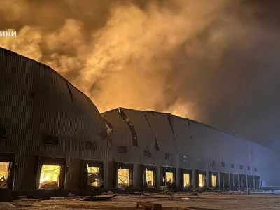 Удар по Roshen у Яготині: знищено найбільший склад компанії, збитки перевищують $20 млн