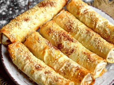 Ситно та просто: картопляні трубочки з лаваша на сковороді