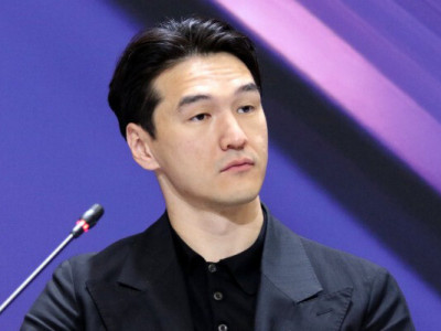 Казахстан загрожує коміку Нурлану Сабурову в'язницею