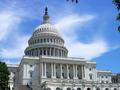 Американські прокурори не змогли висунути звинувачення законодавцям-демократам за заклик до військових