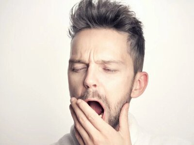 Три несподівані причини, чому позіхання заразне
