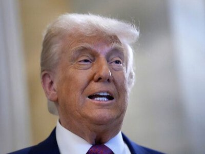  У справі Епштейна з'явилися нові згадки про Трампа - є свідок 