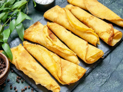 Золота пропорція та жодної грудочки: як приготувати ідеальні млинці на молоці 