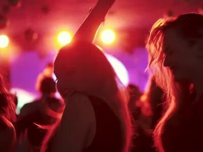 Гулянка під час війни: містяни обурені гучною вечіркою у нічному клубі Тернополя (Відео)