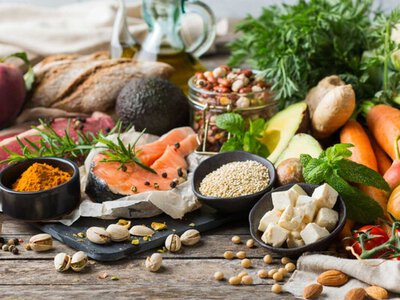 Дієтологи назвали п’ять продуктів, без яких людина не буде здоровою