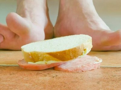 Чому бутерброд завжди падає маслом донизу? - про життєві сценарії 