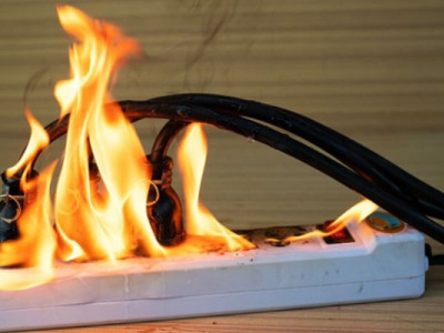 Названо 8 приладів, які категорично не можна підключати до подовжувача